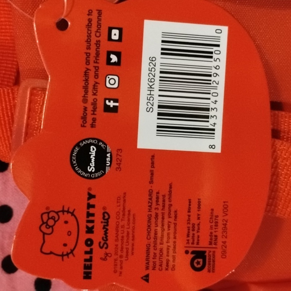 5 Pc.  Sanrio Hello Kitty Bundle - Picture 8 of 8